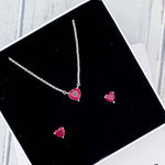 Aros corazones rojos