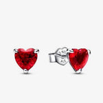 Aros corazones rojos