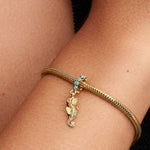 Caballo de mar dorado para pulsera eslabones