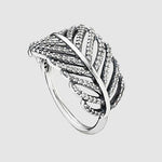 Anillo Hojas brillantes