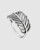 Anillo Hojas brillantes